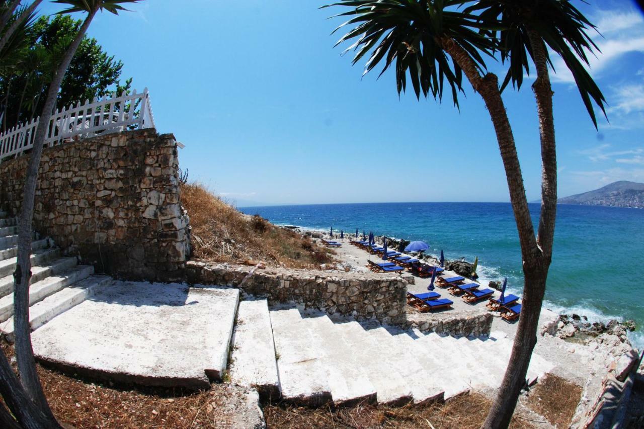 Ocean Hotel Sarande Bagian luar foto